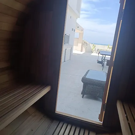 Blue Aura Larnaca Вилла