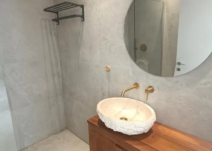 Willa Blue Aura Larnaca Periwolia