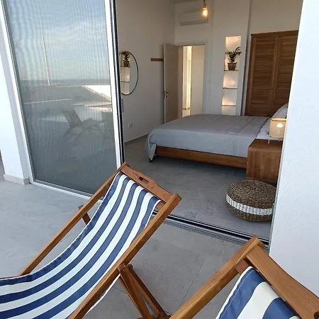 וילה Blue Aura Larnaca *