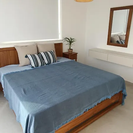 וילה Blue Aura Larnaca