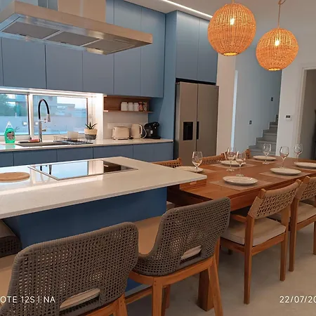 Villa Blue Aura Larnaca Perivolia