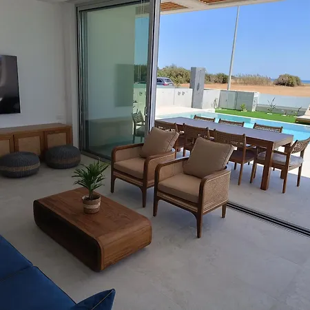 Blue Aura Larnaca 别墅 *
