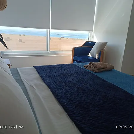 Blue Aura Larnaca 别墅