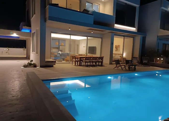 Βίλα Blue Aura Larnaca Περβόλια